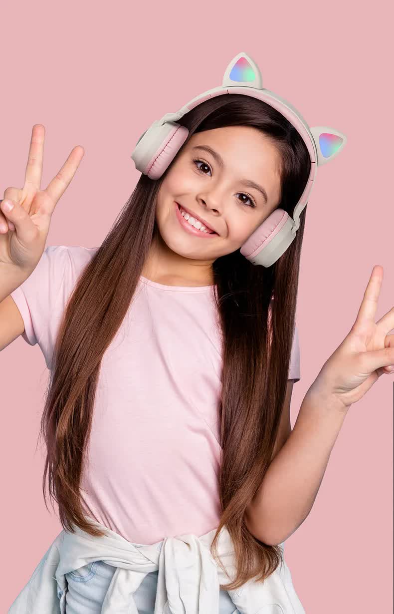 V888-ELOSUNG234439-202503282016-03 Pink Cat Ear Bluetooth Headphones with LED Lights - Wireless, Foldable - Image 4