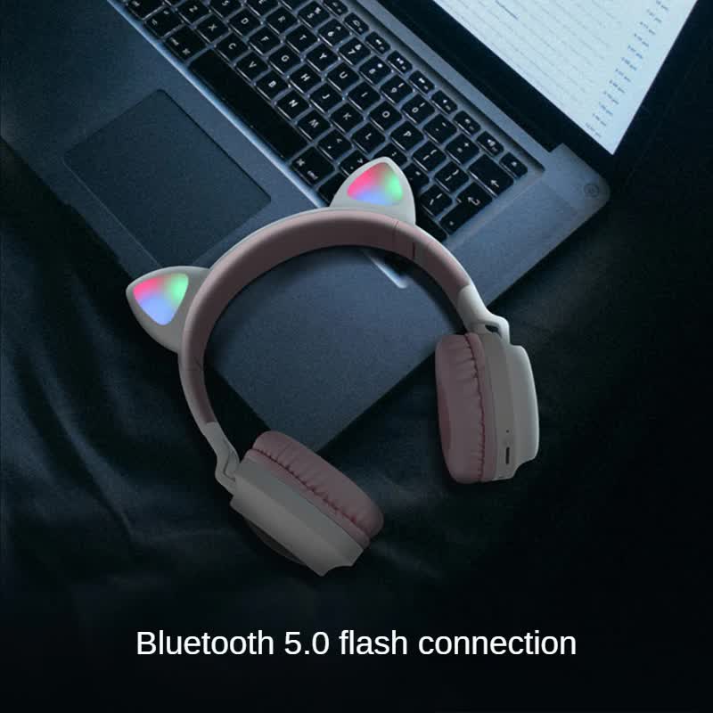 V888-ELOSUNG234439-202503282016-04 Pink Cat Ear Bluetooth Headphones with LED Lights - Wireless, Foldable - Image 5