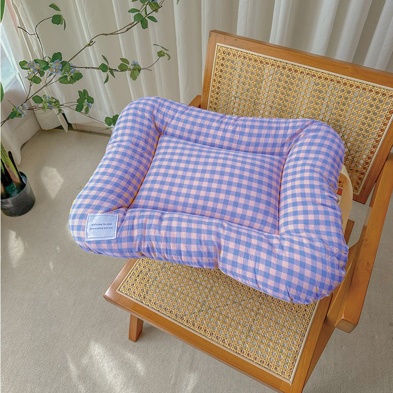 V888-ELOSUNG24551-202504141425-00 L Yellow-purple All-Season Pet Bed - Soft Washable Dog & Cat Lat with CoLfortable Cushion - WarL Winter Padding for SLall to Large Pets - Image 1