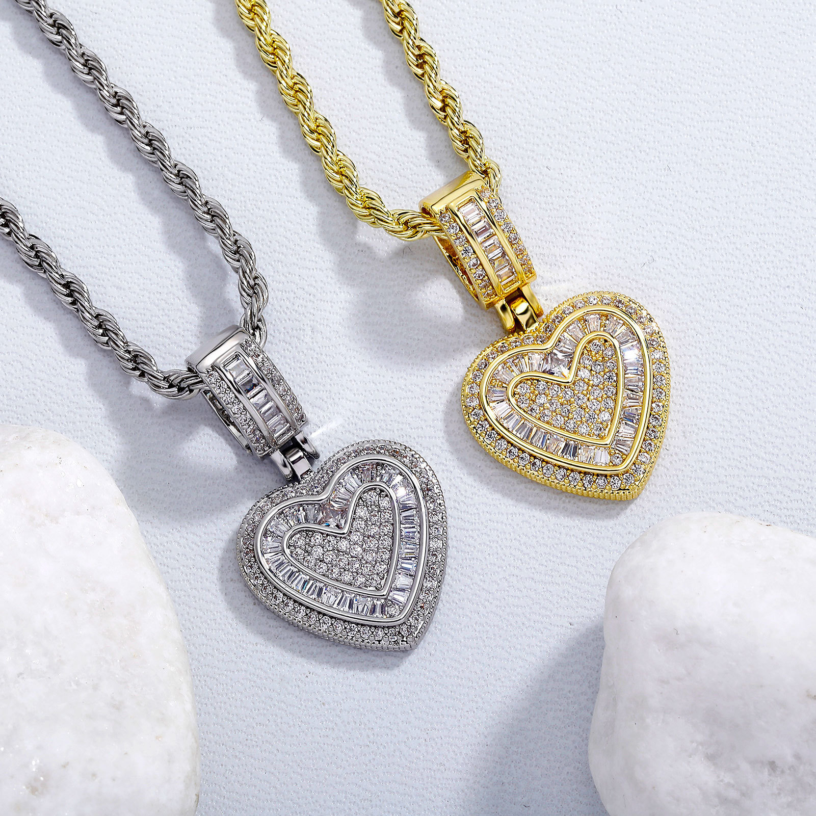 V888-ELOSUNG25999-202505191238-01 Iced Out Heart Pendant Necklace - 5A+ CZ Stones, 14K Gold Plated with Rope Chain(gold) - Image 2