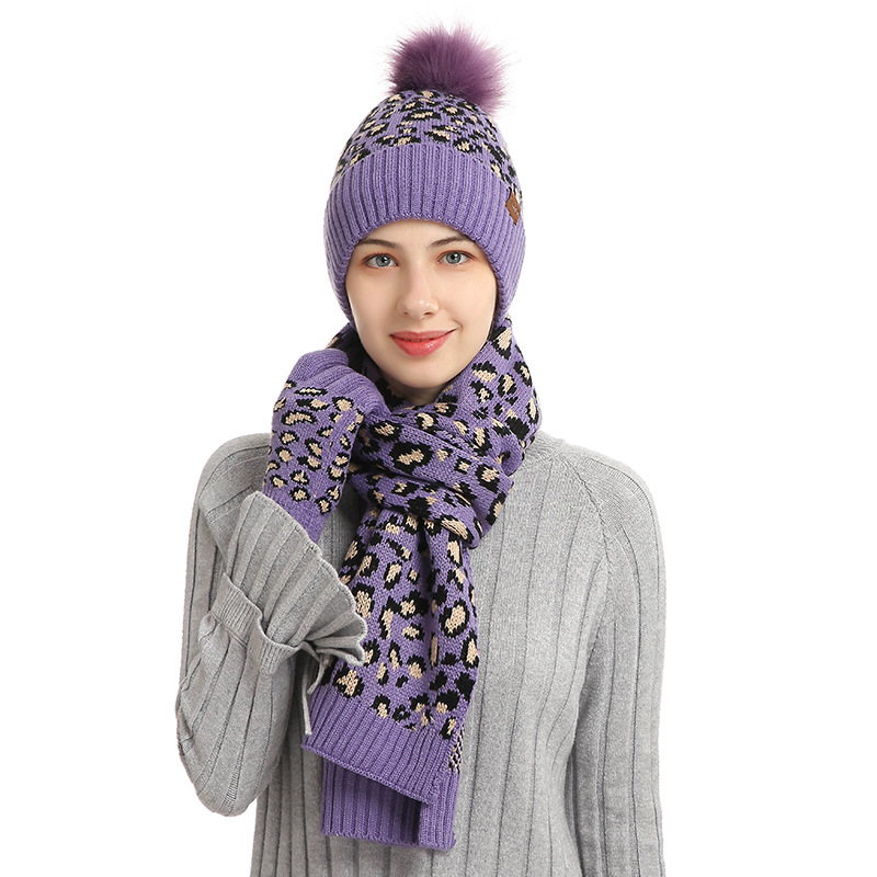 V888-ELOSUNG27166-202504281247-01 Purple Women's 3-Piece Winter Knit Set - Leopard Print Plush Lined Beanie Hat, Scarf & Touchscreen Gloves - Image 2