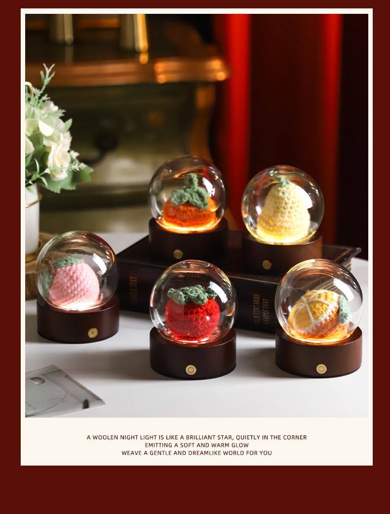 V888-ELOSUNG27184-202504281420-01 Red Rose Handcrafted Crochet Flower LED Night Light - USB Rechargeable Glass Dome Lamp with Wood Base, 3 Color Modes - Image 2