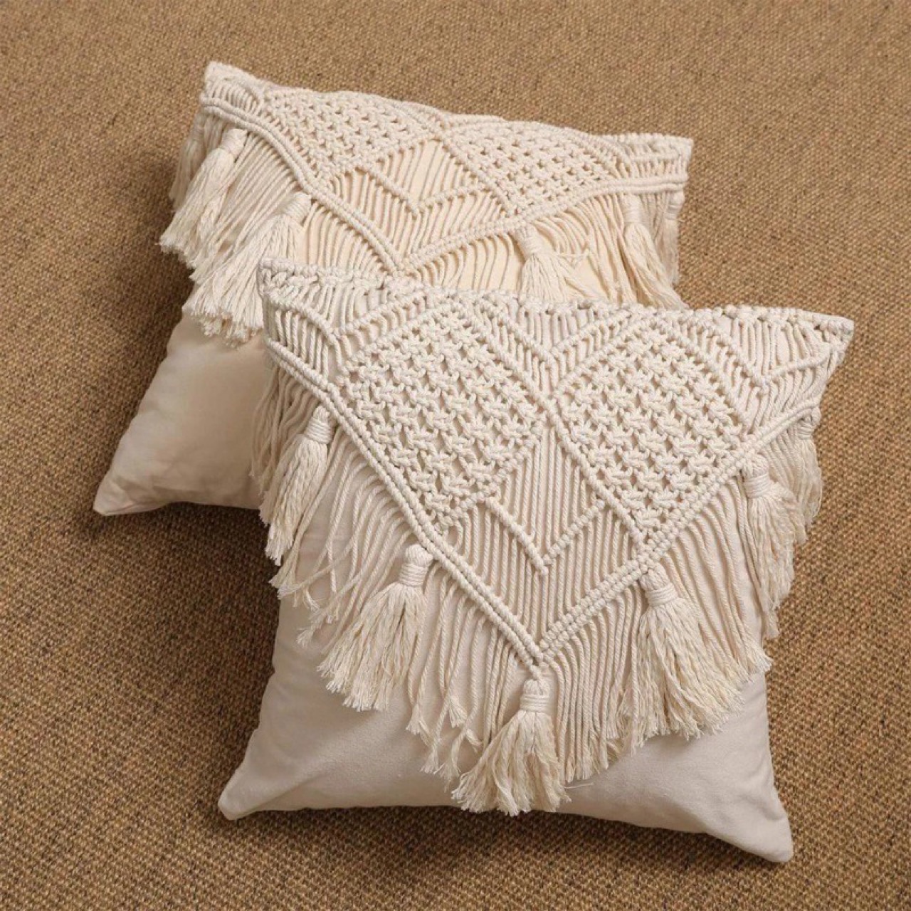 V888-ELOSUNG27274-202504281230-01 Grey Boho Chic Macrame Cushion Cover - Handmade Woven Cotton Linen Pillow Case with Tassels - Decorative Throw Pillow Sham 45x45cm (Cover Only) - Image 2
