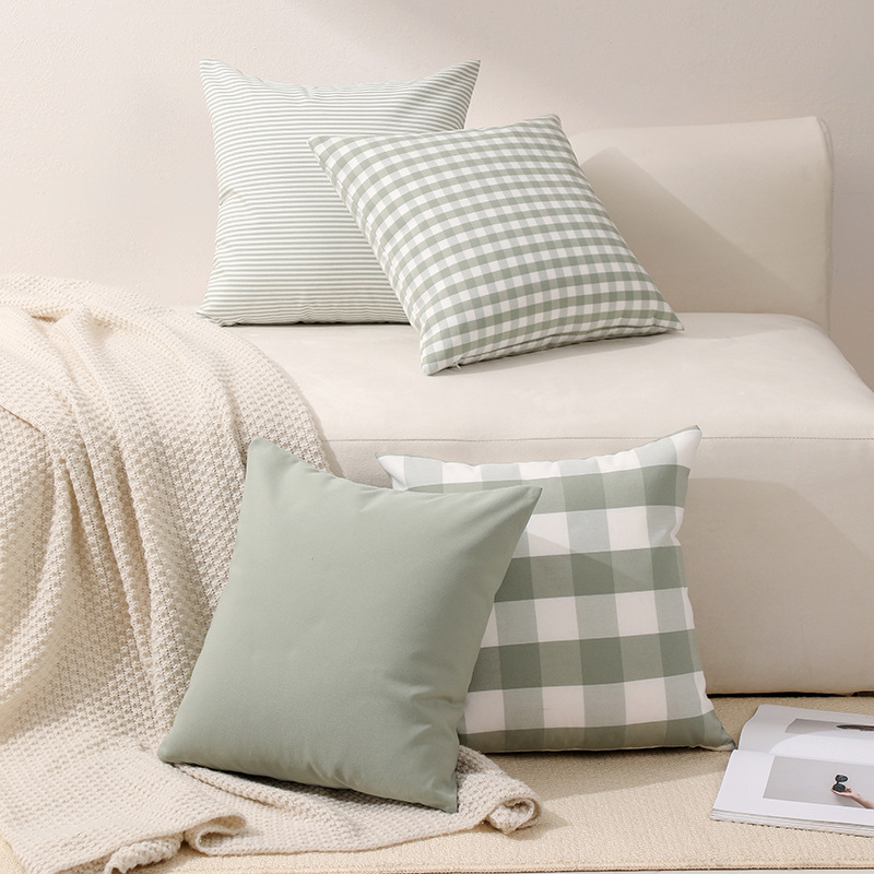 V888-ELOSUNG27823-202505191324-01 Green Big Plaid Pattern Set of 2 Decorative Cushion Covers - 45x45cm, Soft Polyester (Inserts Not Included) - Image 2