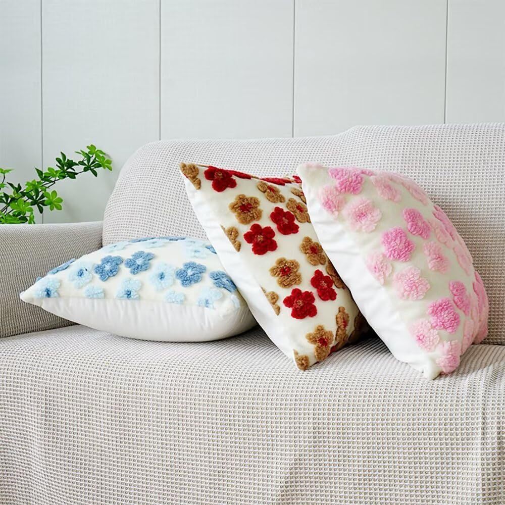 V888-ELOSUNG27972-202505231313-02 Green and Yellow Charming 3D Floral Plush Cushion Covers - Set of 4, 45x45cm Soft Faux Lambswool Pillowcases for Sofa & Bed Decor - Image 3