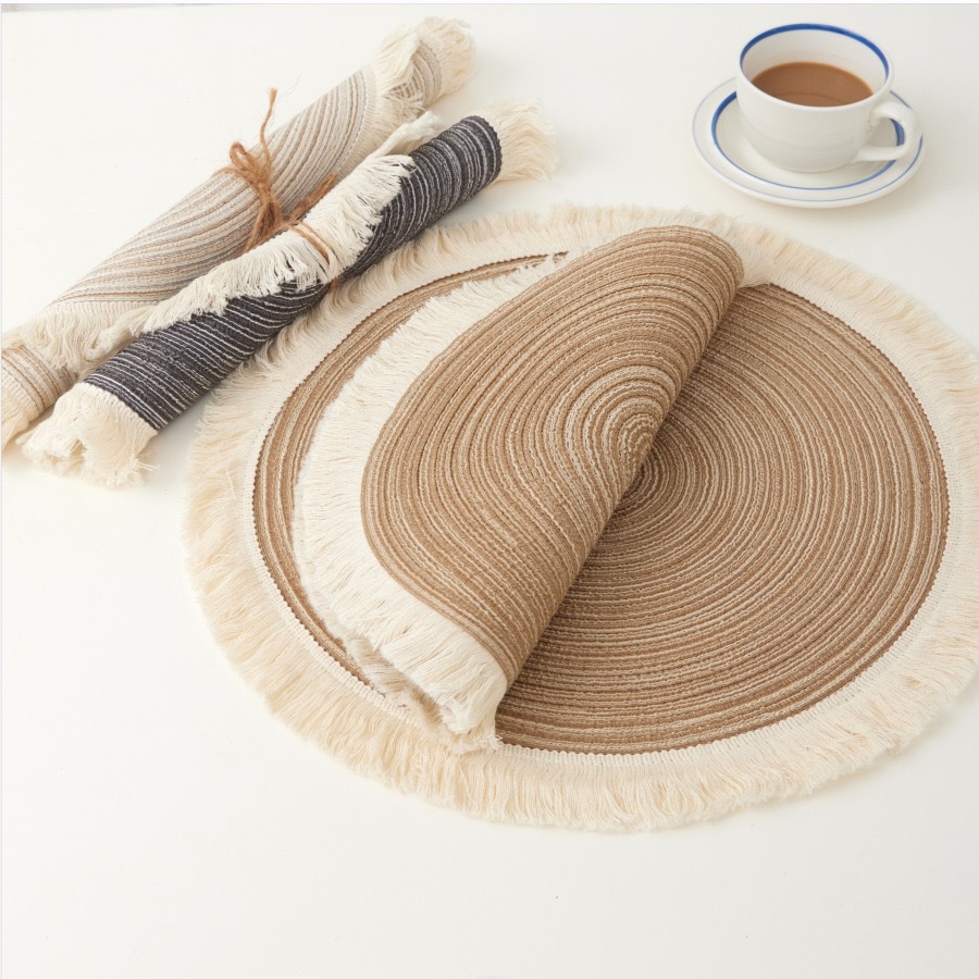 V888-ELOSUNG32080-202505281116-01 Beige Chic Round Woven Placemats with Tassel Fringe - Set of 4, Cotton Ramie Blend, Heat Resistant Table Mats - Image 2