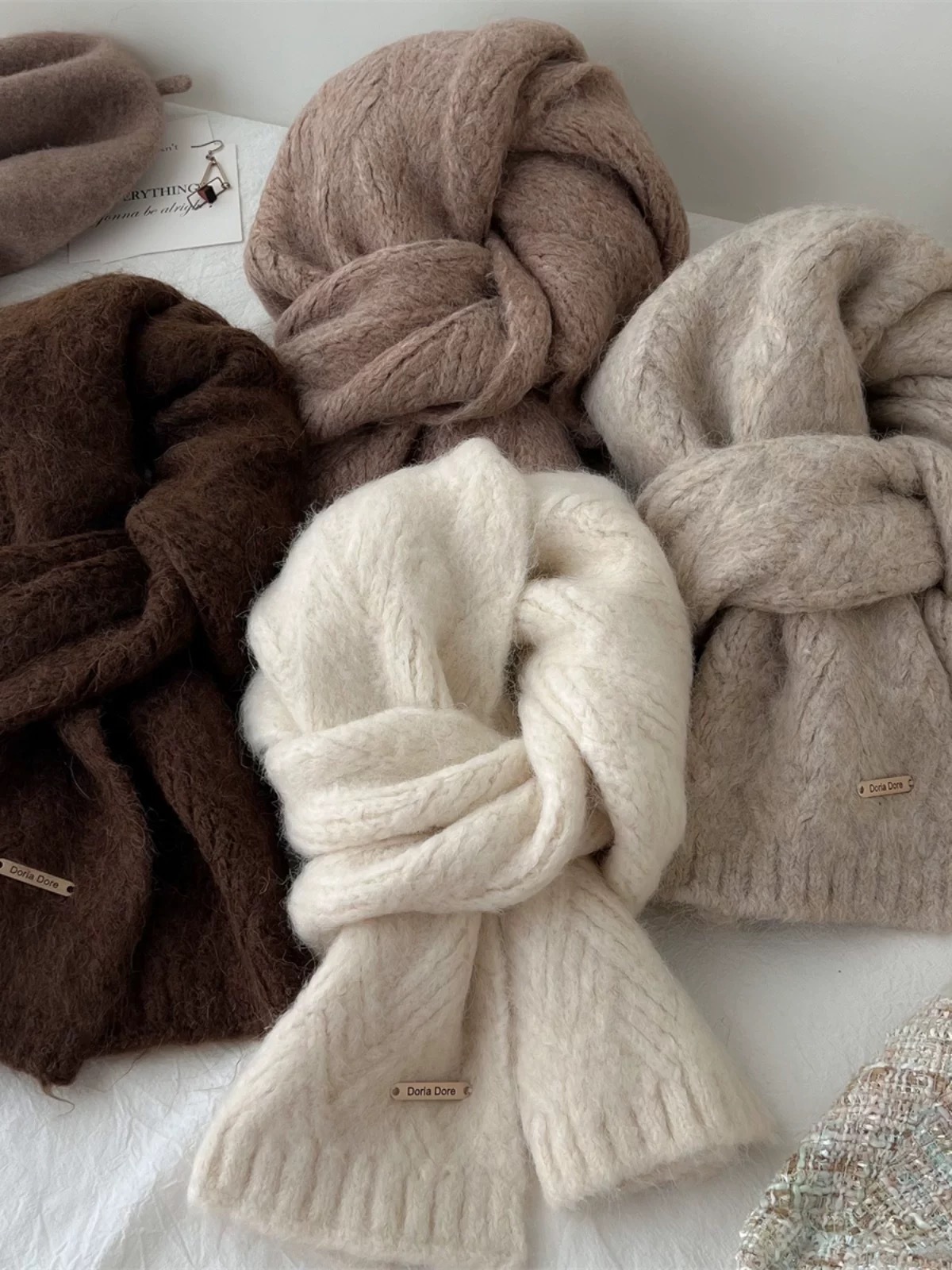 V888-ELOSUNG32666-202506250953-03 Light Grey Alpaca Wool Blend Solid Color Knitted Scarf for Women Winter New Style Student High Quality Couple Woolen Neck Warmer - Image 4
