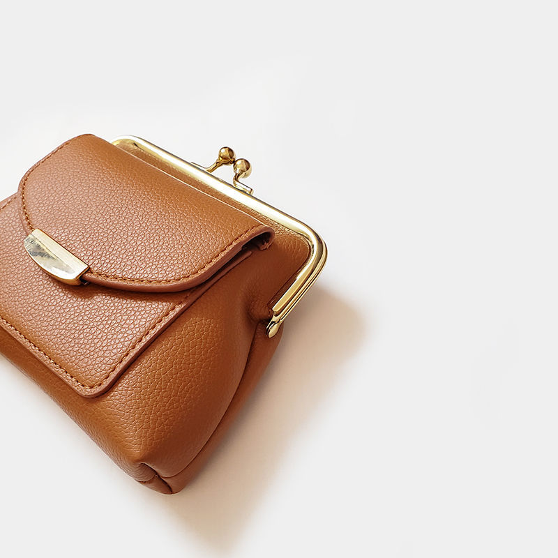 V888-ELOSUNG32818-202507041021-03 Brown Vintage Style Women's Kiss Lock Coin Purse - Compact PU Leather Wallet with Card Holder - Image 4