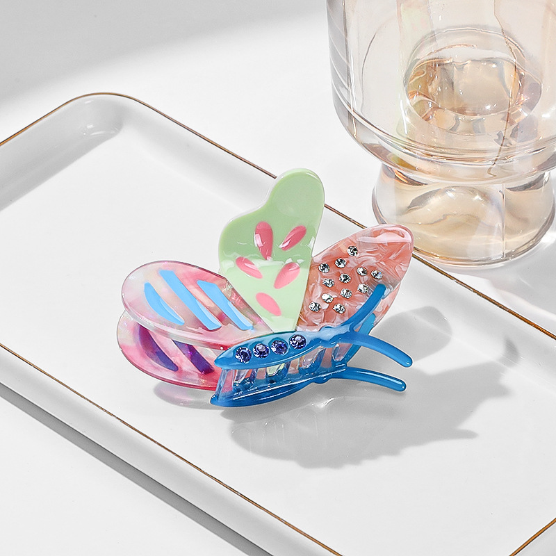 V888-ELOSUNG33225-202506091615-00 Pink Stylish 3-Piece Butterfly Acetate Hair Clip Set - Image 1