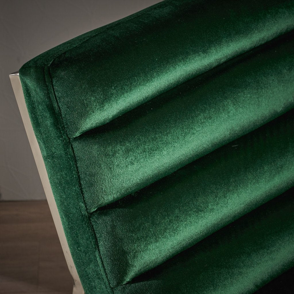 V1041-JMC-1060EMERALD-202507151055-03 Glorie Emerald/Green Velvet Sofa Accent Chair ArmChair - Image 4