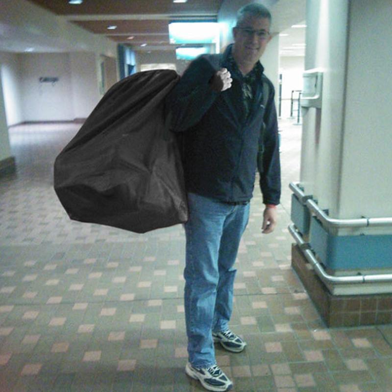V528-DUSTBAGSTORAGEBAGBLACK-633172-202509251452-04 Universal Travel Bag for Carrier or Booster Seat Storage at Airport Gate - Image 5