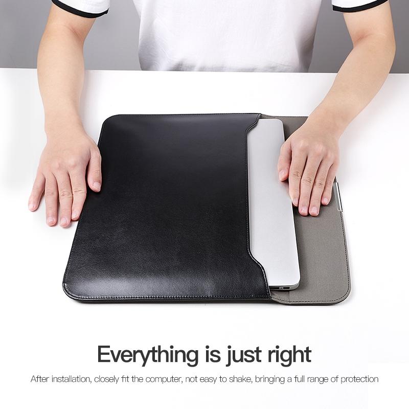 V562-A207899300ADE-202508290354-06 Leather Laptop Sleeve - Ultra-thin and Stylish - Black - Image 7