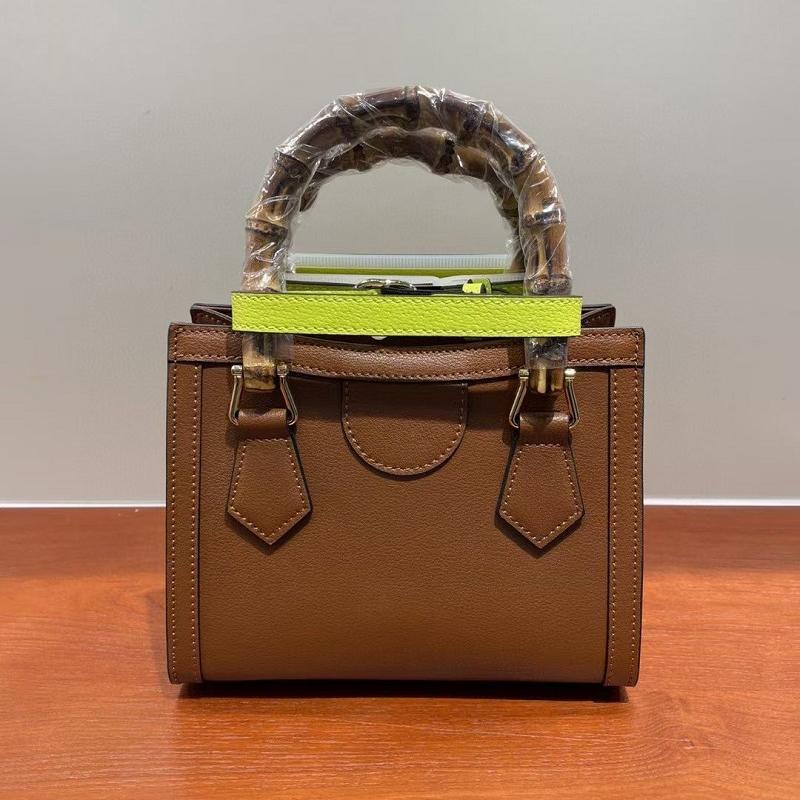 V562-B204823050DBT-202508280946-14 Versatile Cowhide Shoulder Bag for All Occasions - Cherry Blossom Pink - Image 15