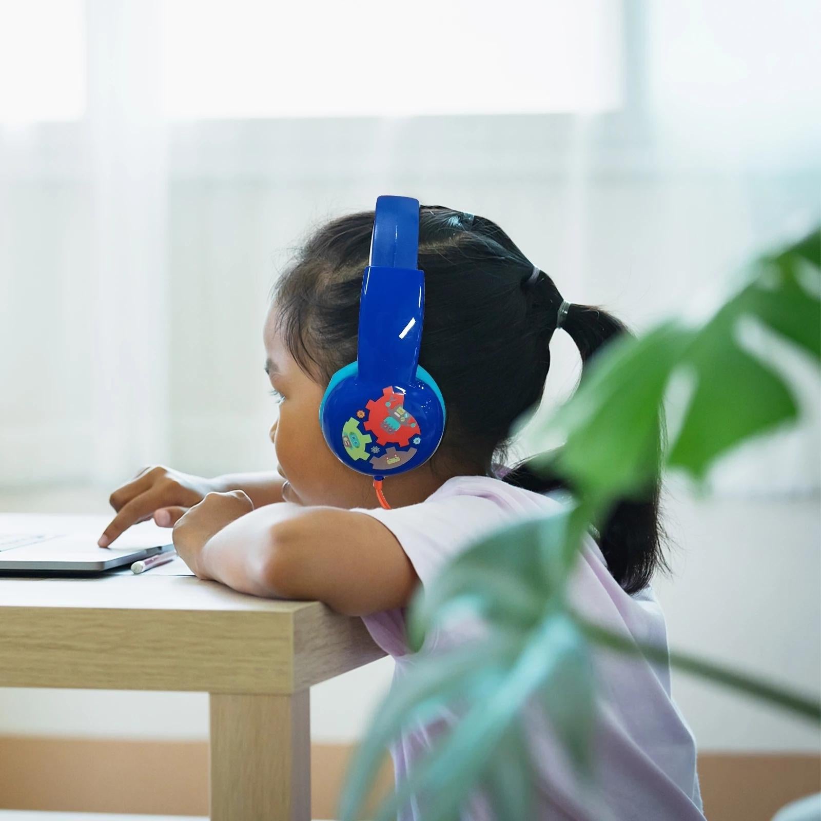 V562-C101726100AYS-202508292145-07 Portable Children'S Wired Headphones - Blue Red - Image 8