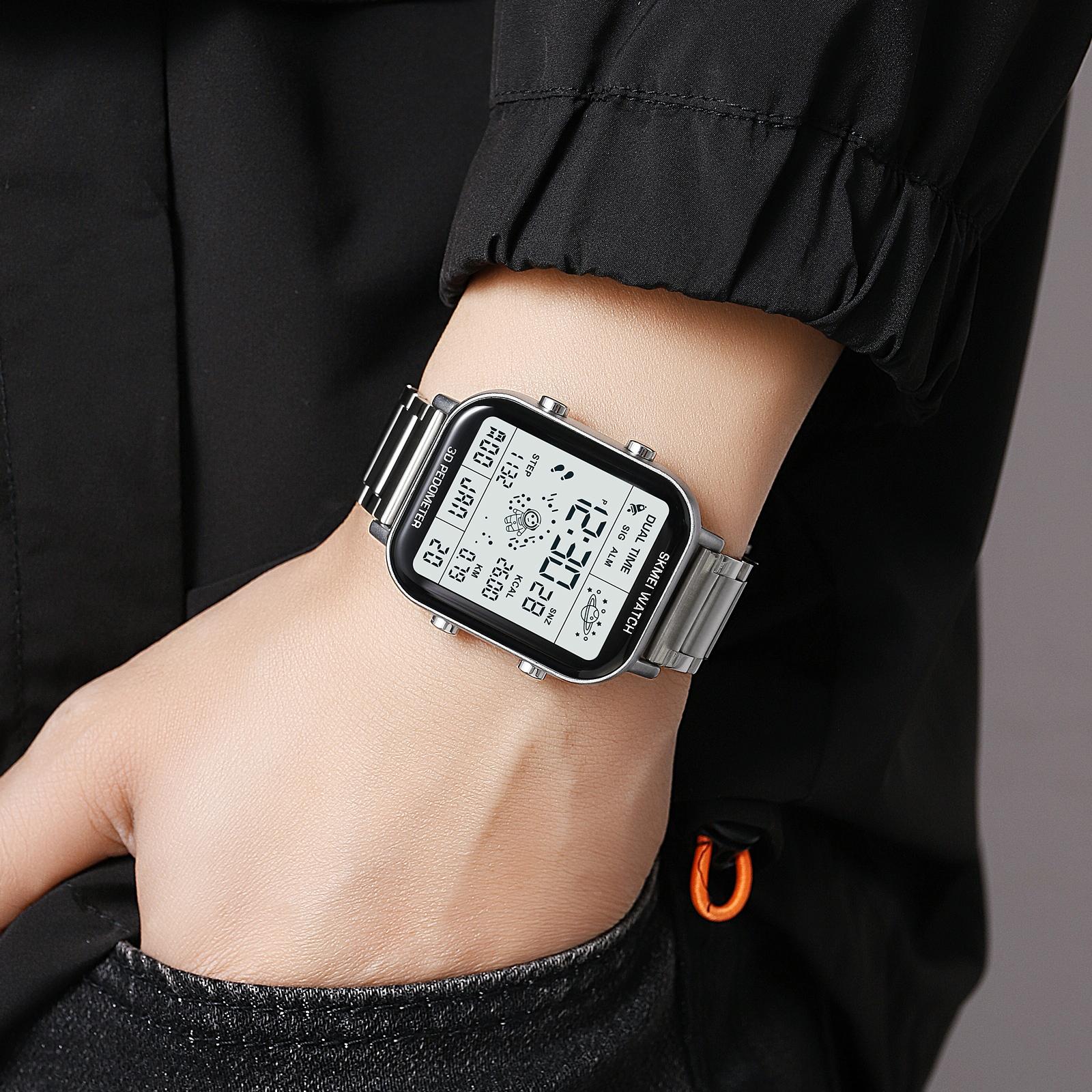 V562-D106827500ADE-202508281220-09 1888 Men Multifunctional Waterproof Digital Watch - Stainless Steel 30m - Black - Image 10