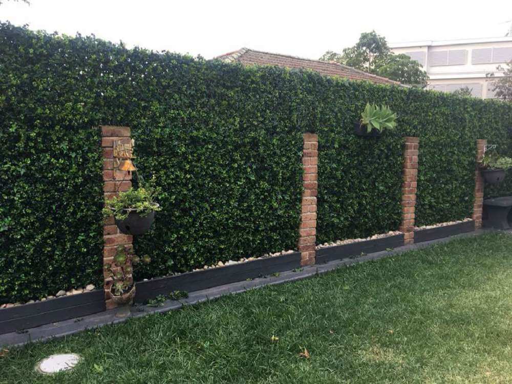 V637-1001523-202508251320-03 Luxury Spring Sensation Hedge Screen Green Wall Panel UV Resistant 100cm x 100cm - Image 4