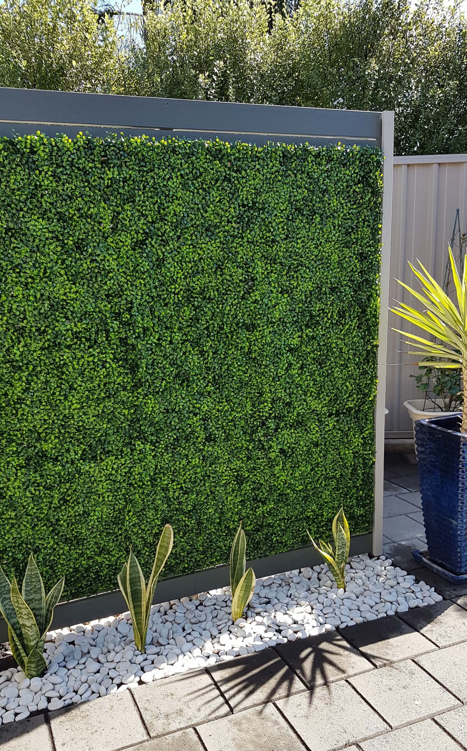 V637-1014801-202508251345-03 Mixed Boxwood Hedge Panels / Screens UV Resistant 1m X 1m - Image 4