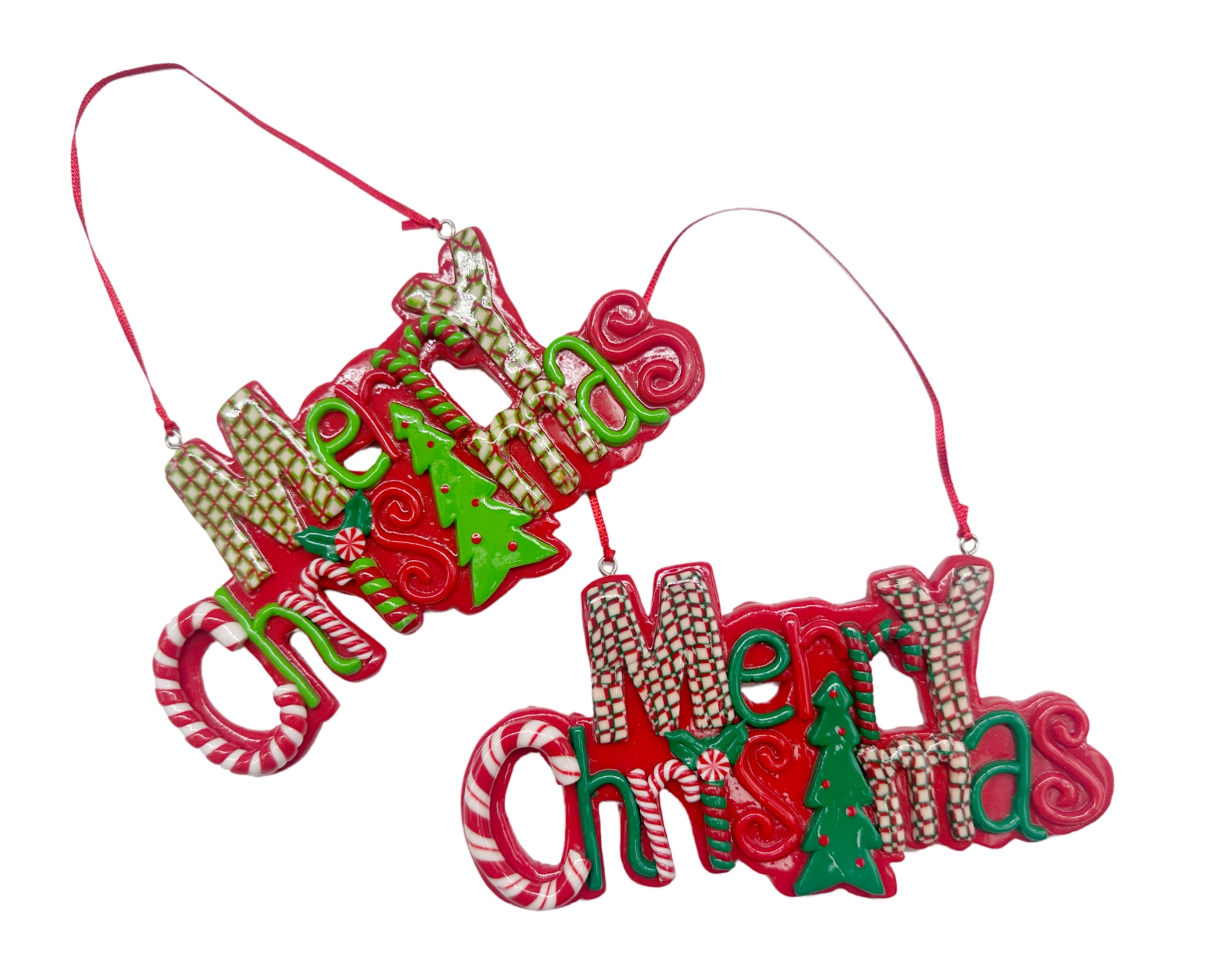 V637-XMS34390-202508260835-00 bulk 24 Xmas Merry Christmas Hanging Signs Assort 15cm - Image 1